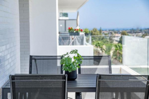 JG54A Modern aparment with nice views